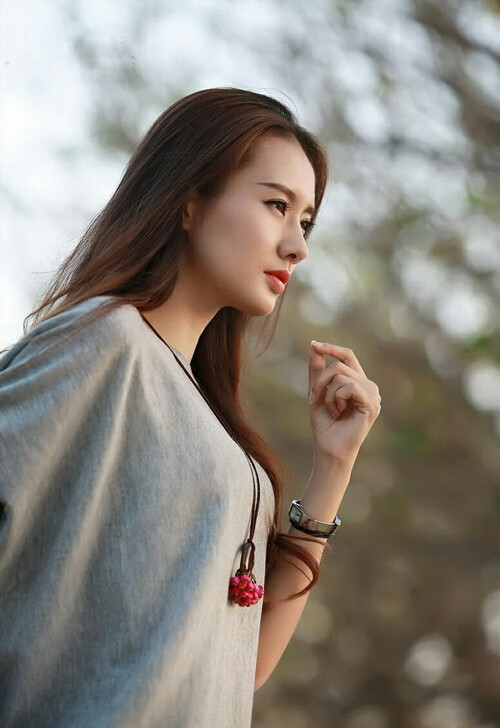 爱游戏电竞官网-西亚卡姆三分命中数创新高猛龙攻势犀利，西亚卡姆4年1.3亿续约猛龙